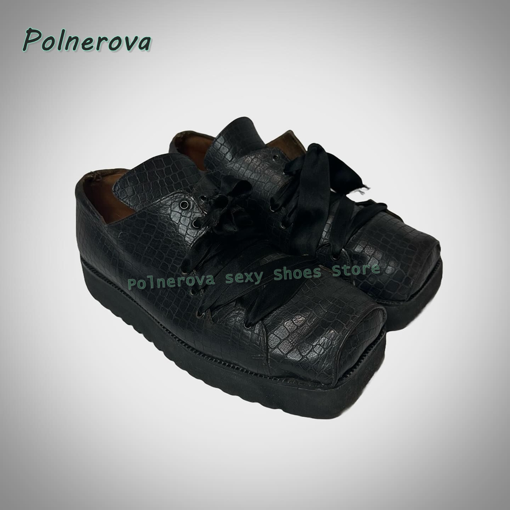 Women'S Shoes Crocs - Women's Gothic Lace-Up Chunky Sole Ankle