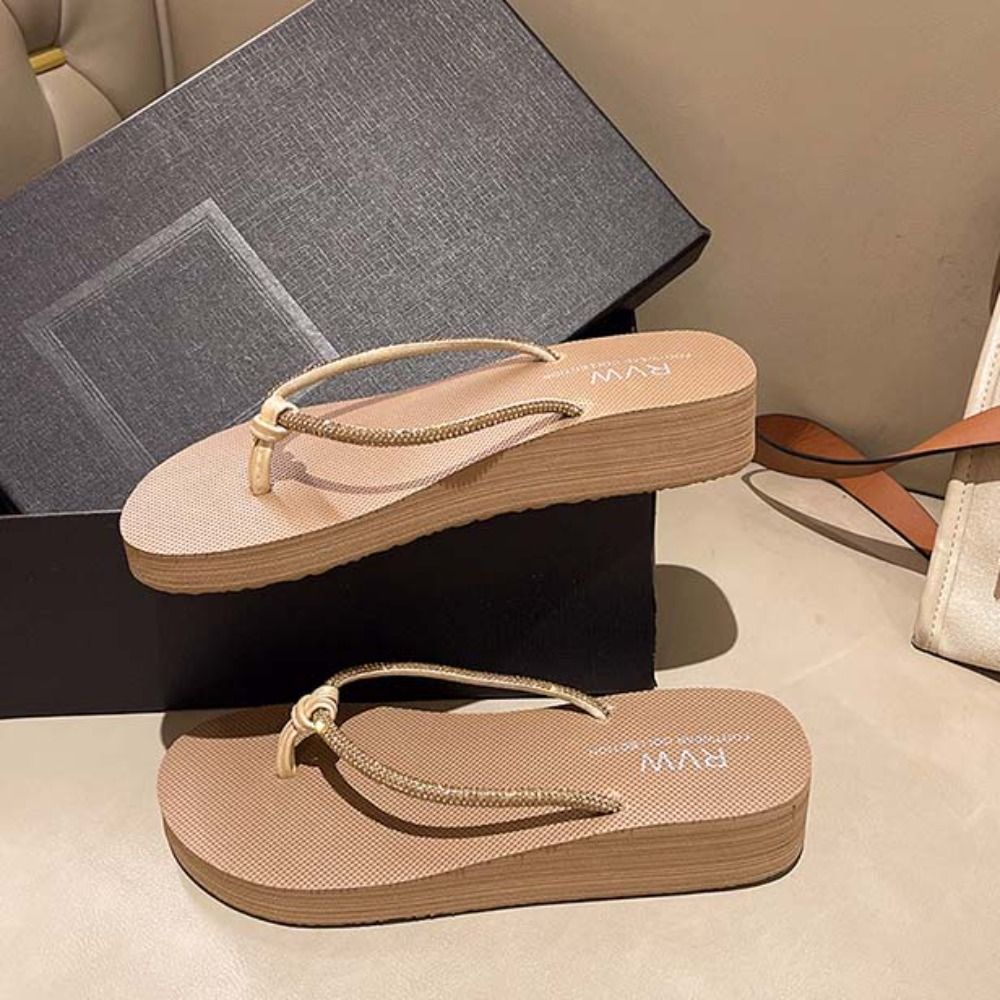 Fashion PVC Crystal Flip Flops - Women Shoes Waterproof ulasan dan harga