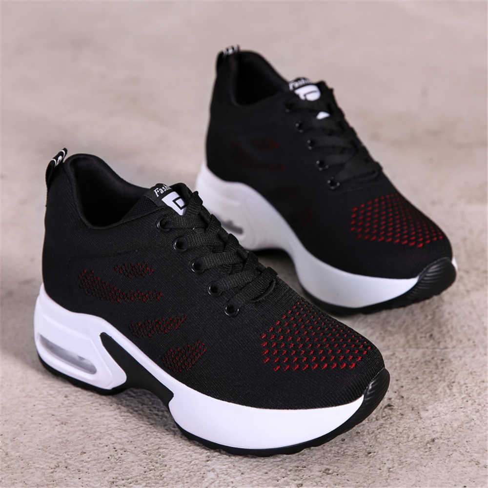 Height Up Fabric Best Sneakers - Women Shoes Types ulasan dan harga
