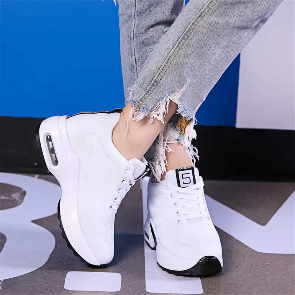 Height Up Fabric Best Sneakers - Women Shoes Types ulasan dan harga