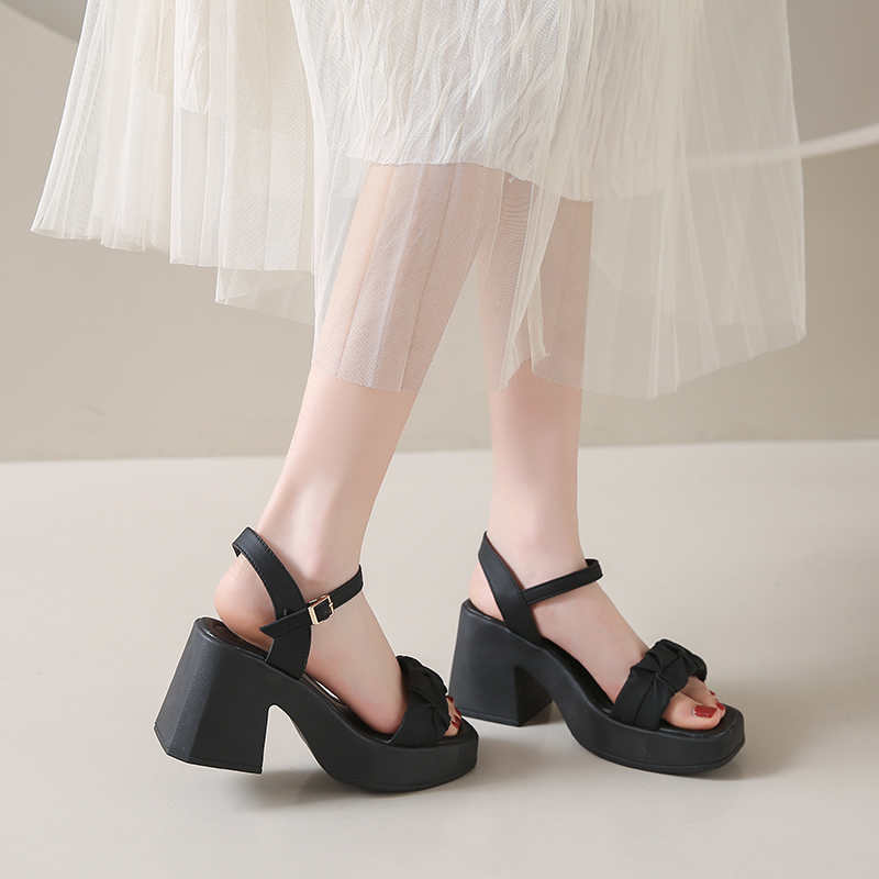 Camp Without Heel Woman Sandal - Women Shoes Types ulasan dan harga