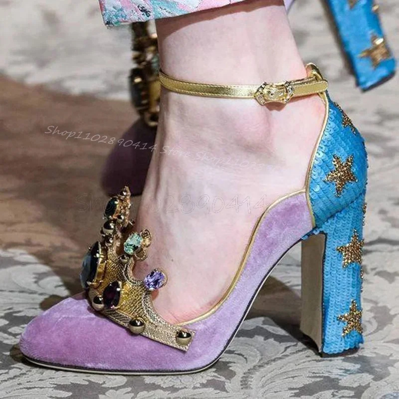 Court Style Crystal Crown Desi - Court Heel Pointed ulasan dan harga